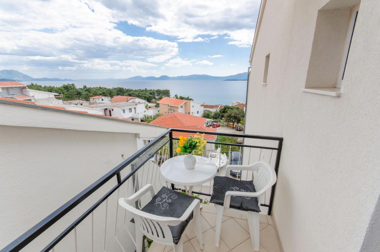 Knezovicapartments Zivogosce Luaran gambar