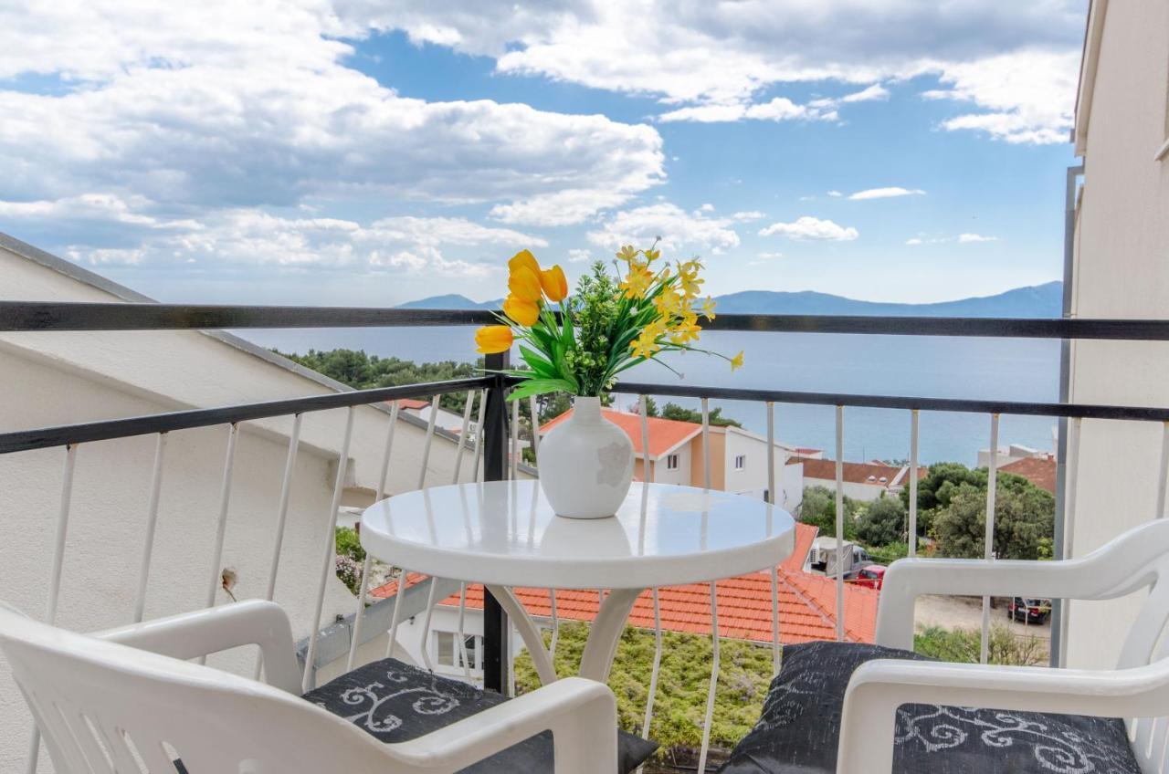 Knezovicapartments Zivogosce Luaran gambar