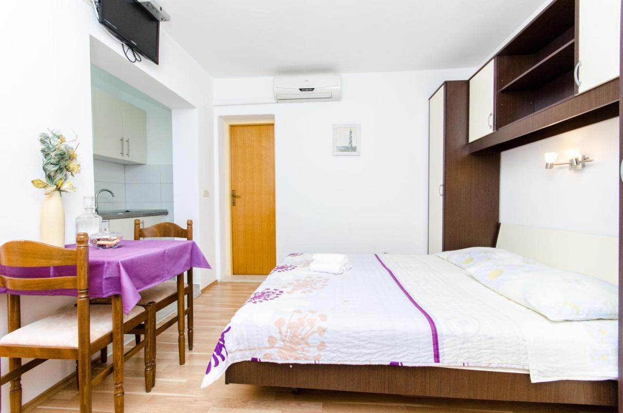 Knezovicapartments Zivogosce Luaran gambar