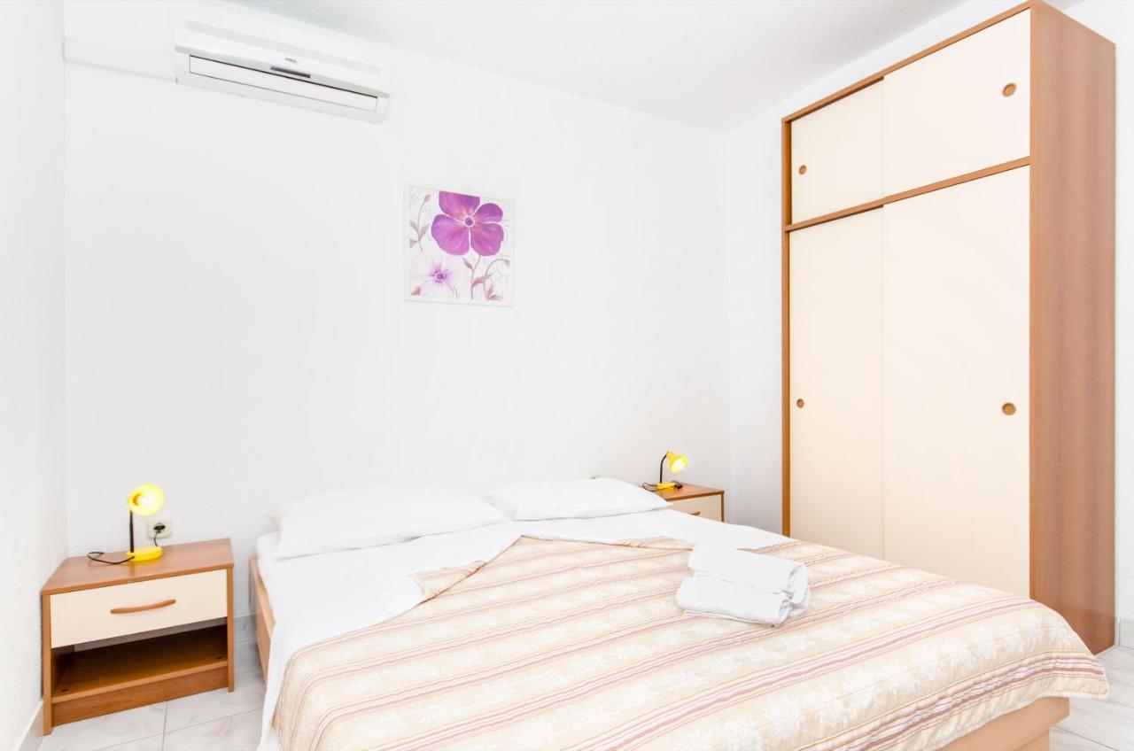 Knezovicapartments Zivogosce Luaran gambar