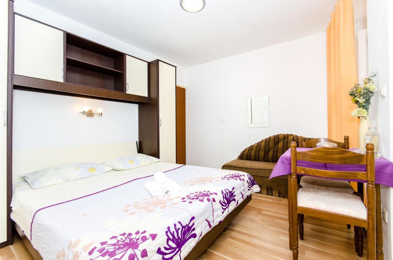 Knezovicapartments Zivogosce Luaran gambar