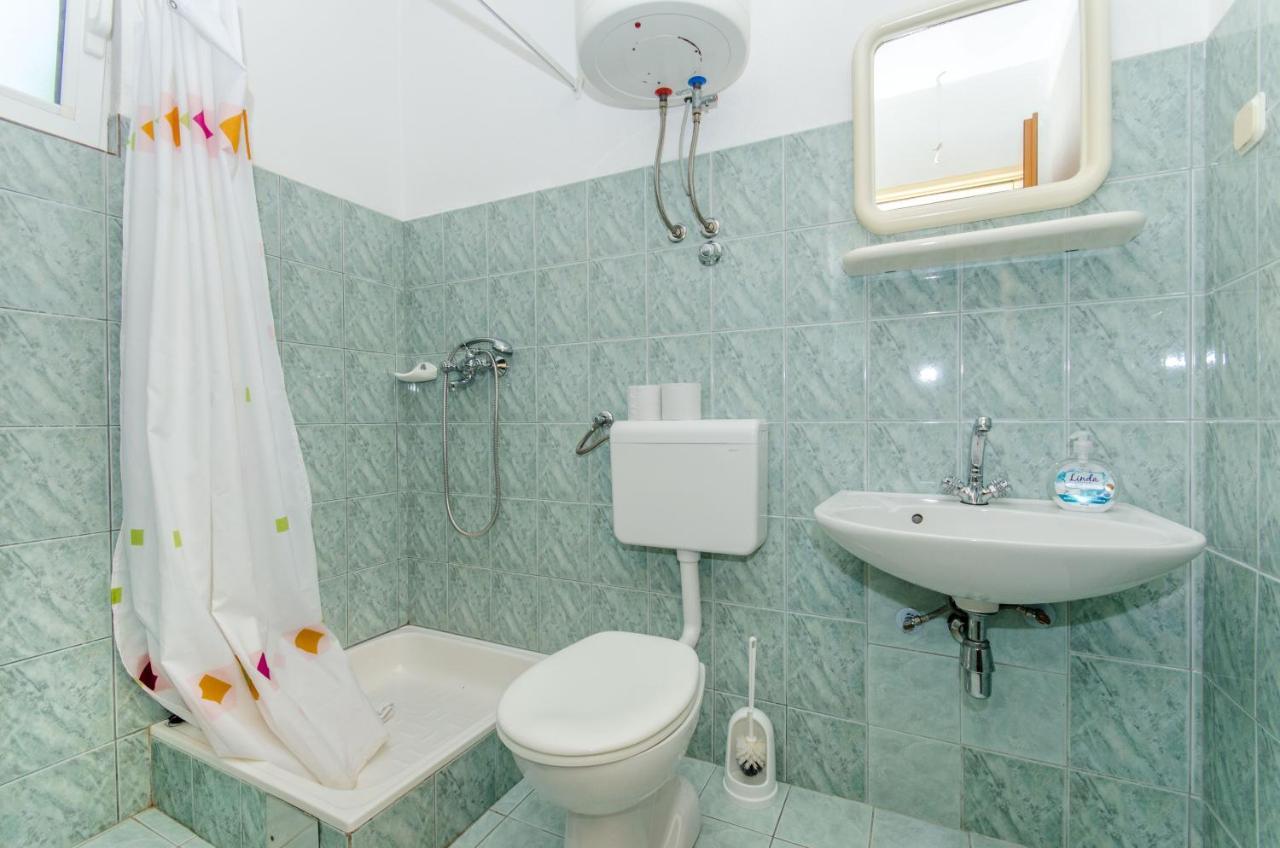 Knezovicapartments Zivogosce Luaran gambar