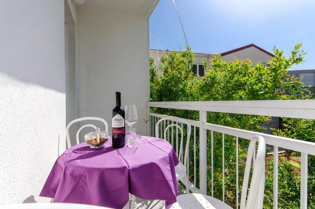 Knezovicapartments Zivogosce Luaran gambar