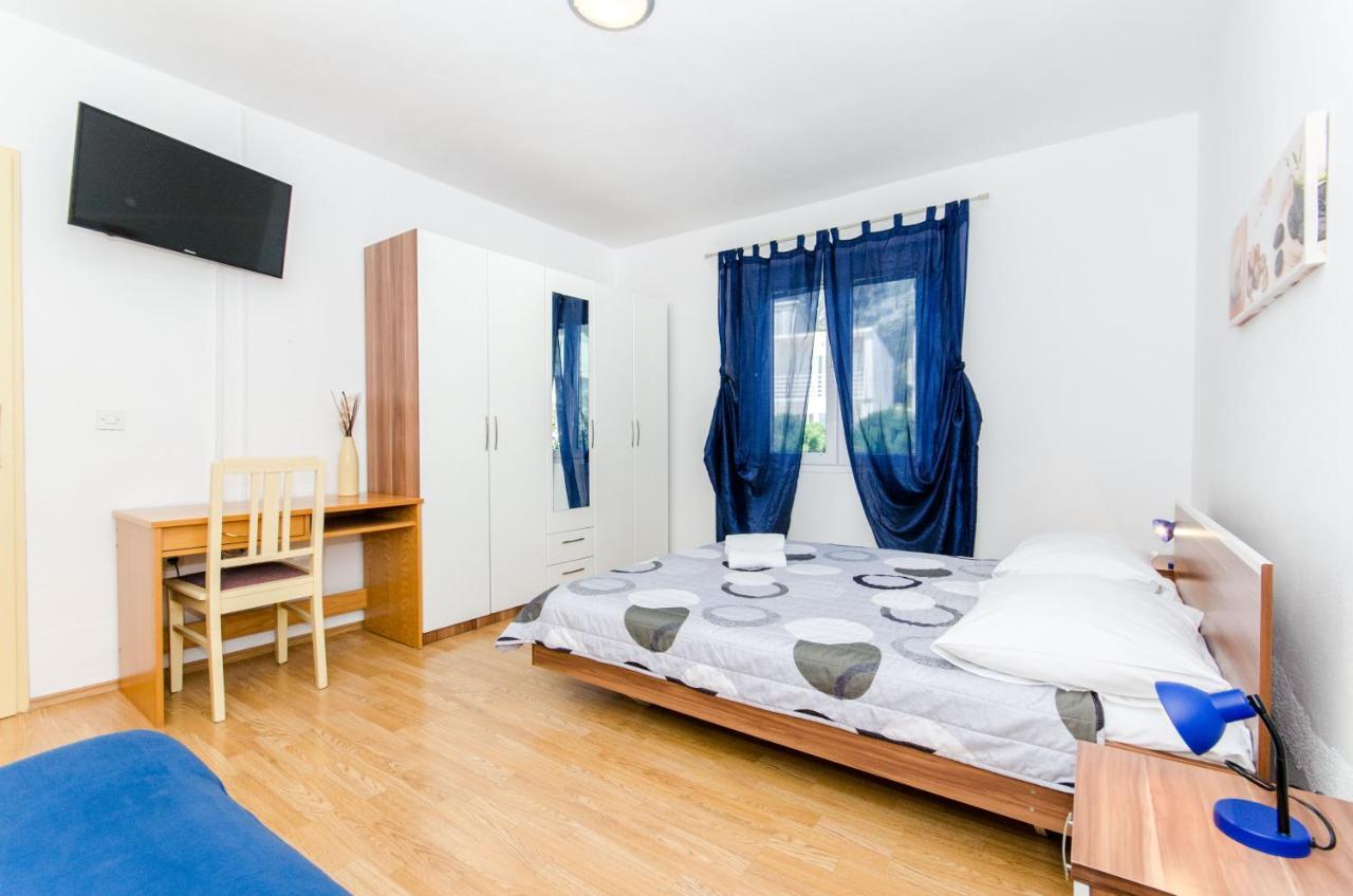 Knezovicapartments Zivogosce Luaran gambar